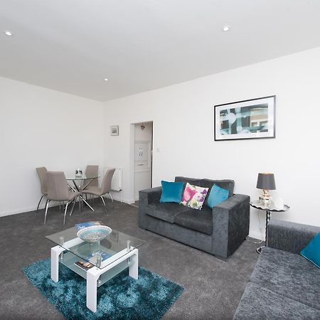 Two Bed Ground Floor Apartment, Sleeps Six, Free Parking And High Speed Wifi Ramsgate Bagian luar foto