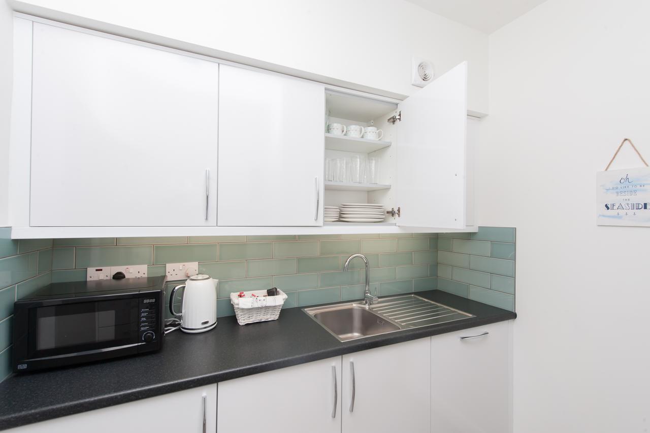 Two Bed Ground Floor Apartment, Sleeps Six, Free Parking And High Speed Wifi Ramsgate Bagian luar foto